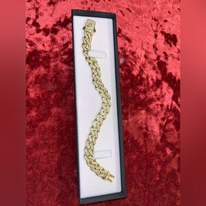 14K✨ Miami Cuban Link Chain Bracelet ✨ 21.0gr -Gold and Silver Bracelet